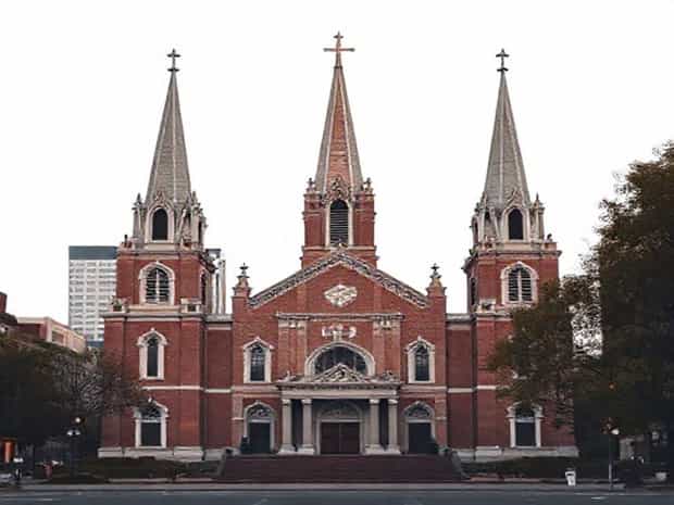 Boston'S Grandiose Trinity Church
